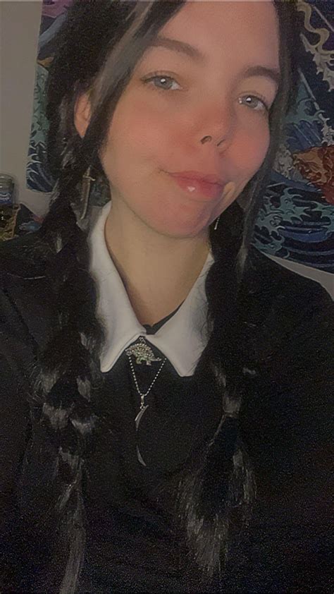 miniloona|Wednesday Addams by Miniloona : r/nsfwcosplay